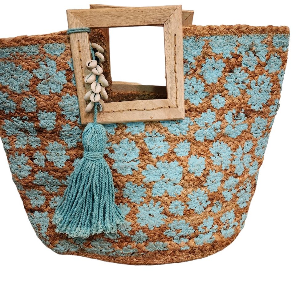 Straw totes